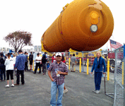 Posing with ET-94 at Fisherman's Village in Marina del Rey, on May 19, 2016.