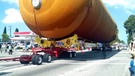 ET-94 crosses the intersection between Arbor Vitae Street and Inglewood Avenue on May 21, 2016.