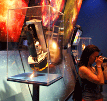 A model of the Spitzer Space Telescope.