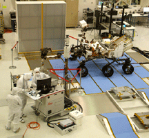 Tests being done on the Curiosity rover and its descent stage.