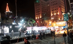 Taking more photos of the ROGUE ONE red carpet event as the movie is about to begin at Pantages Theater a few blocks away...on December 10, 2016.